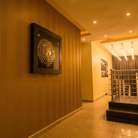 Iris Hotel Wuse 2 Abuja Esterno foto
