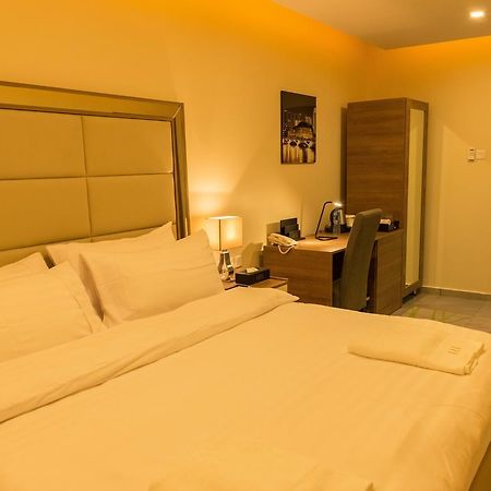 Iris Hotel Wuse 2 Abuja Esterno foto