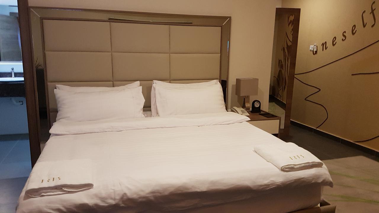 Iris Hotel Wuse 2 Abuja Esterno foto