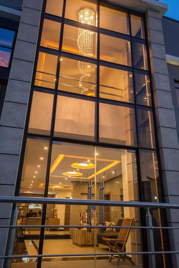 Iris Hotel Wuse 2 Abuja Esterno foto