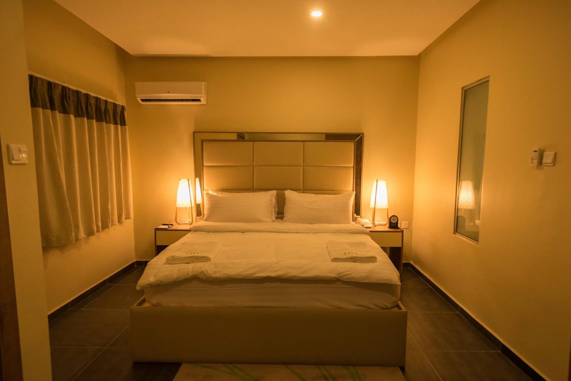 Iris Hotel Wuse 2 Abuja Esterno foto